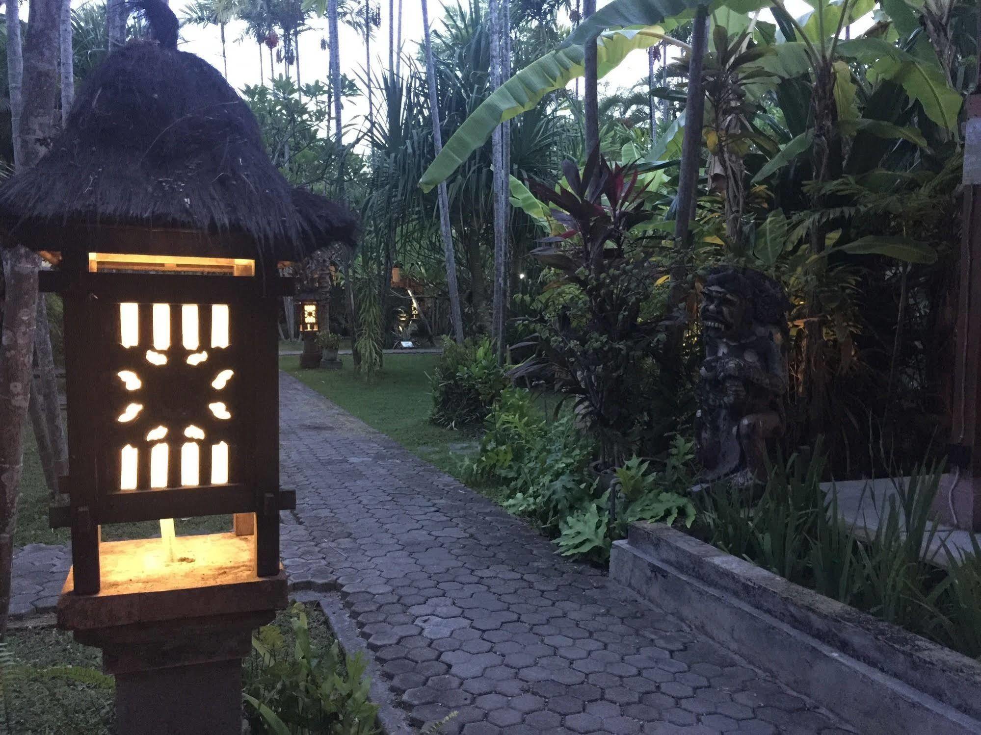 Bumi Ayu Bungalow Sanur Ngoại thất bức ảnh